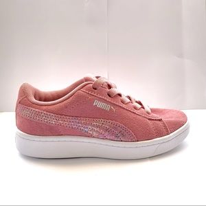 NEW Pink Puma girls pull on sneakers